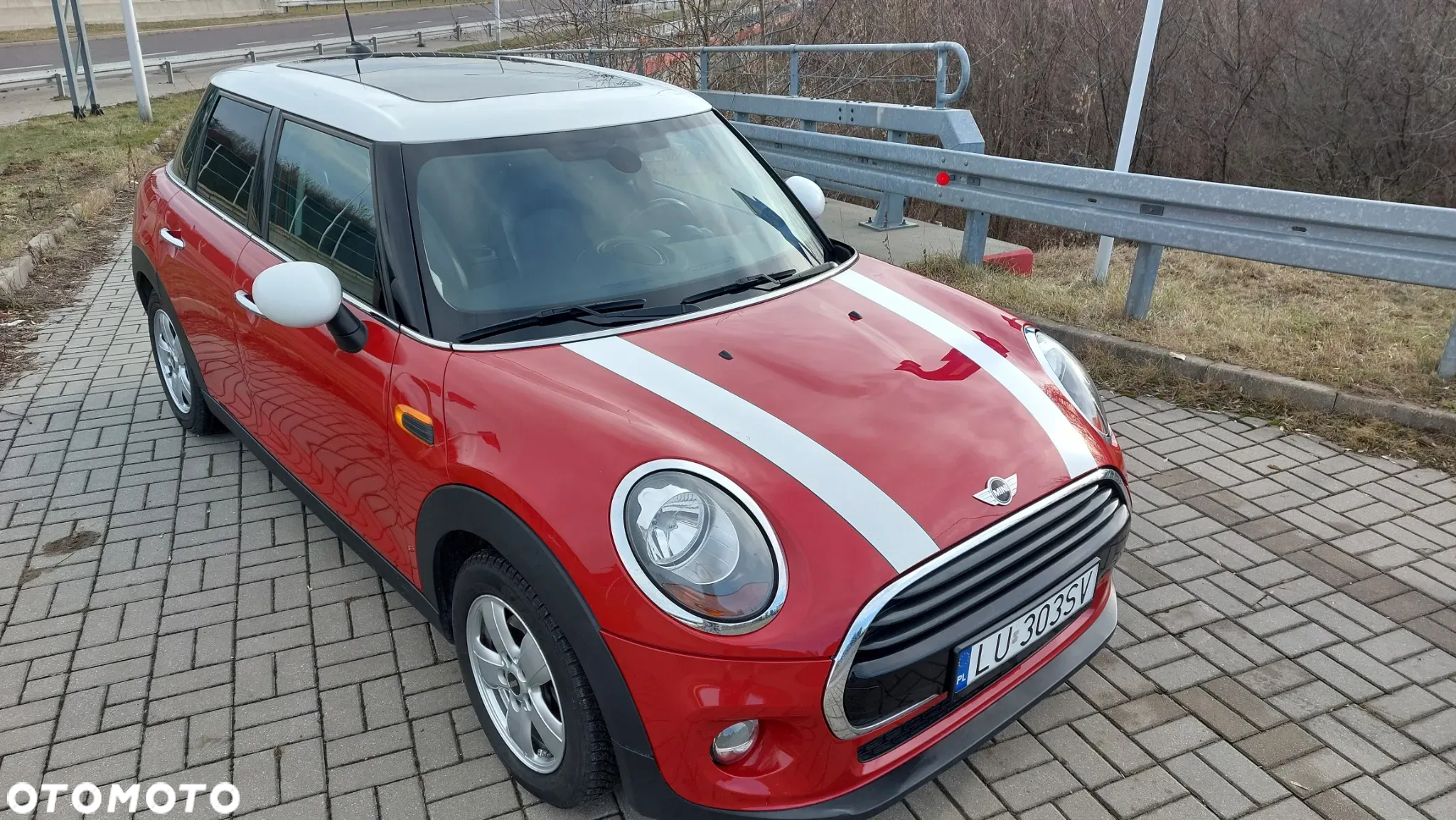 MINI Cooper Standard - 3
