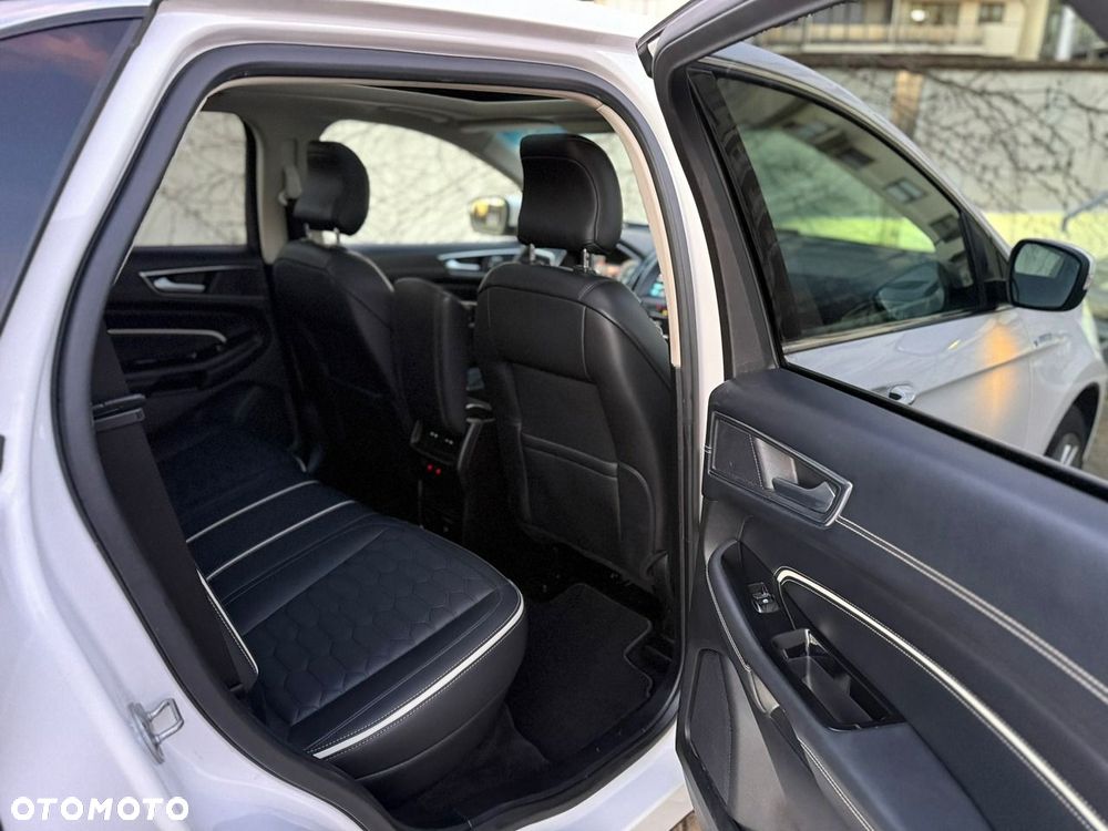 Ford Edge 2.0 TDCi Bi-Turbo 4x4 Vignale - 11