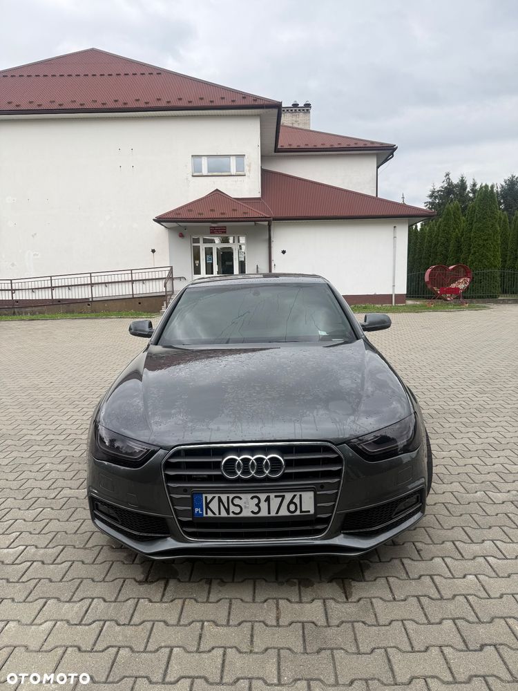 Audi A4 Limousine 2.0 TFSI Quattro Line - 9