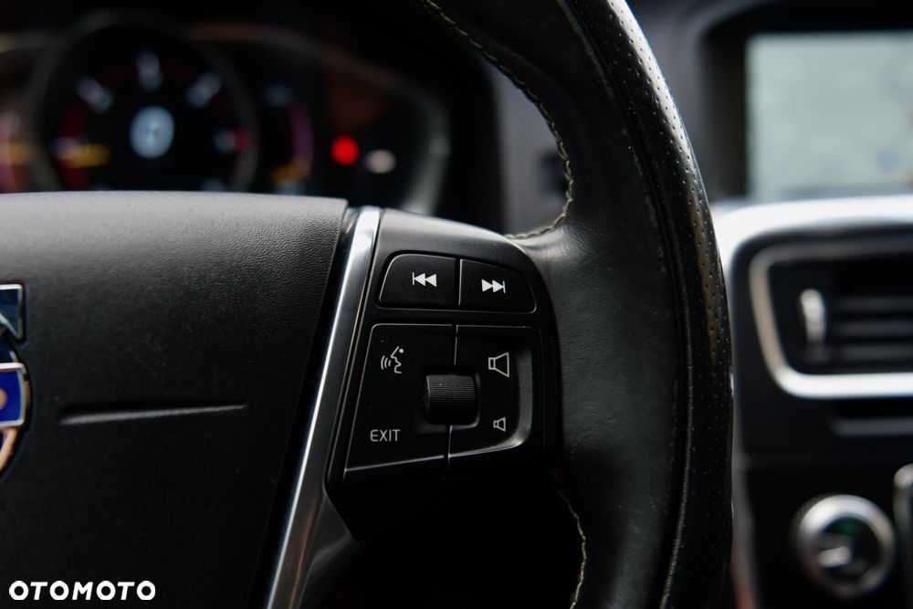 Volvo S60 D3 Drive-E R-Design Momentum - 18