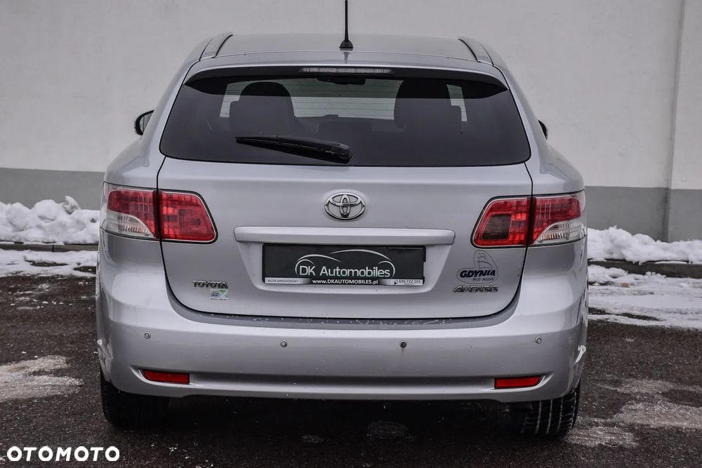Toyota Avensis 2.0 D-4D Platinium - 7