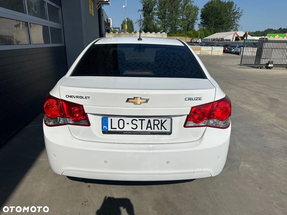 Chevrolet Cruze 1.8 LT - 4