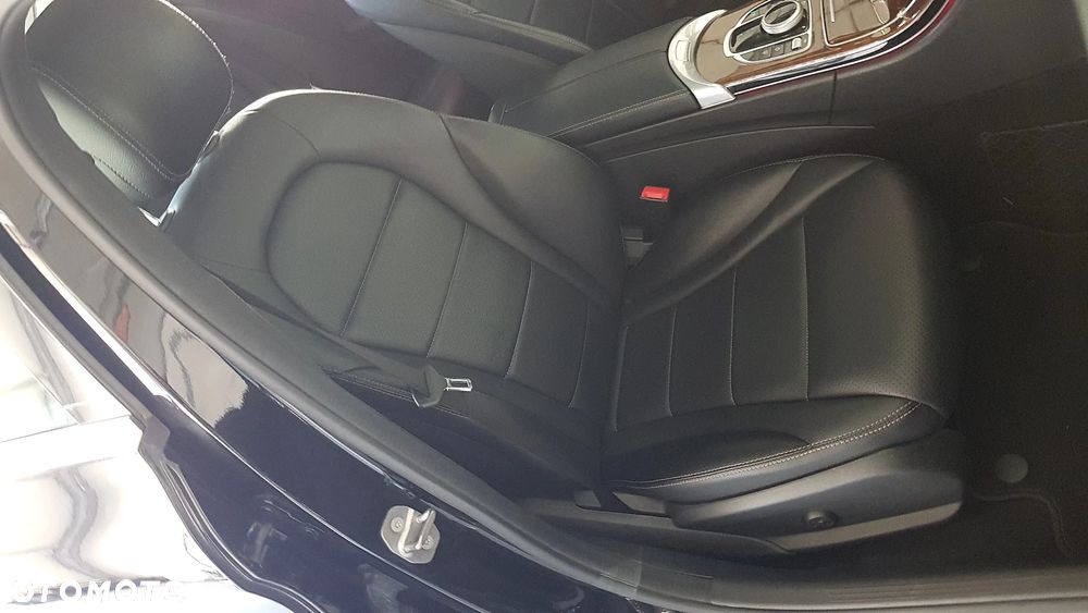 Mercedes-Benz Klasa C 300 7G-TRONIC Avantgarde - 18
