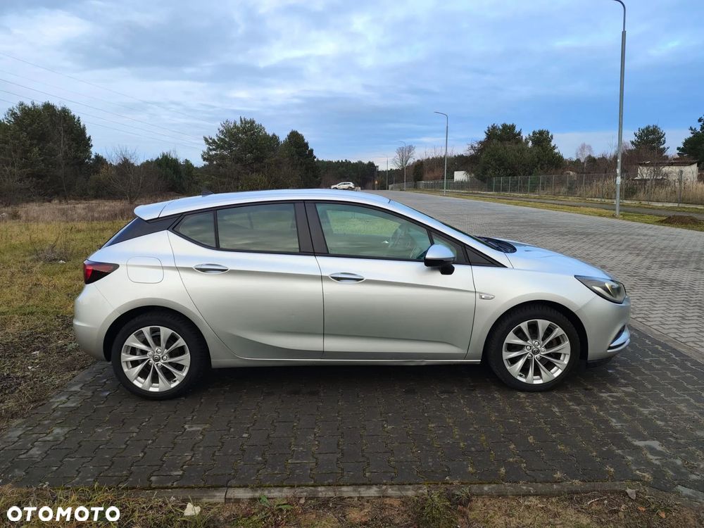 Opel Astra 1.6 CDTI Dynamic - 9