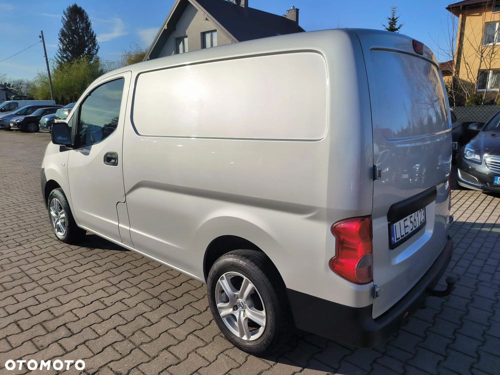 Nissan NV200 - 4