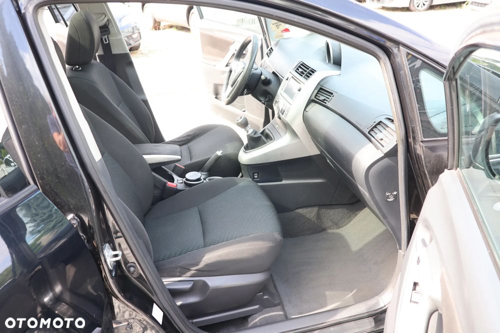 Toyota Verso 2.0 D-4D Premium 7os - 12