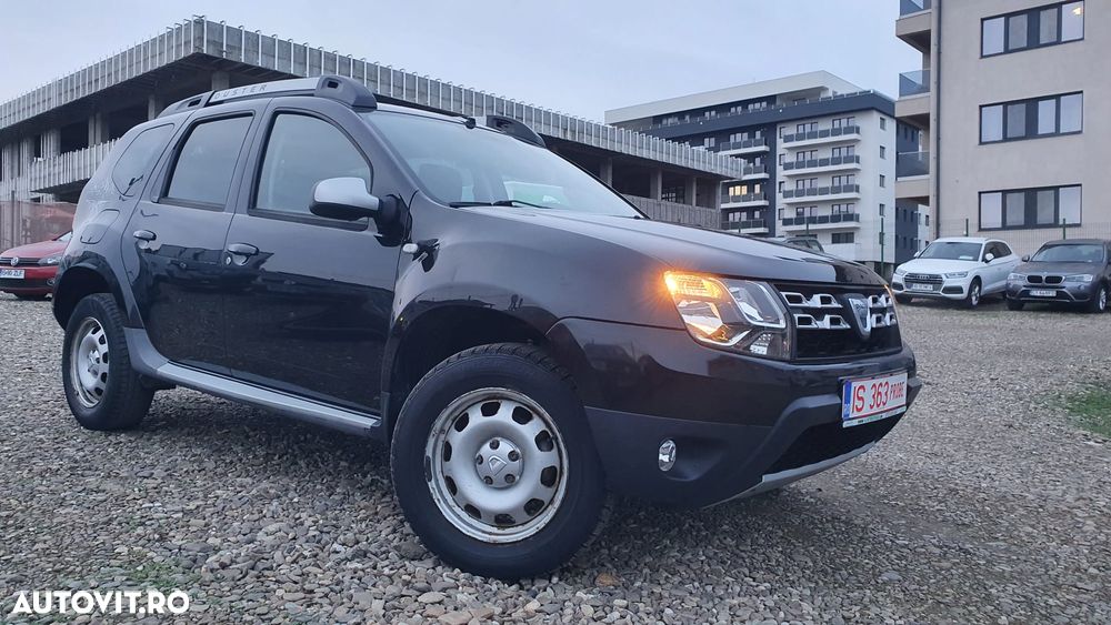 Dacia Duster 1.6 4x2 Laureate - 15