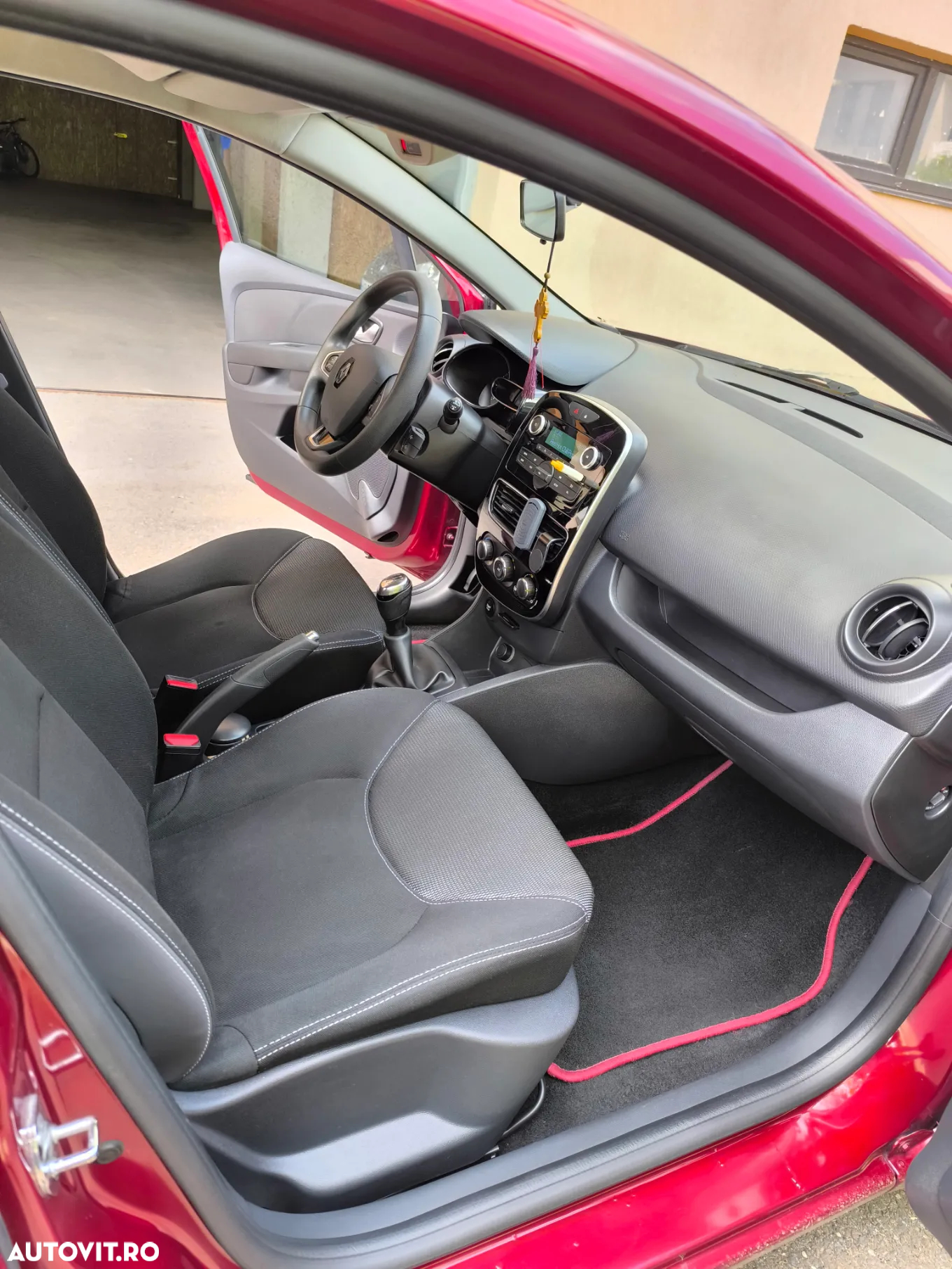 Renault Clio IV 1.2 Life - 9