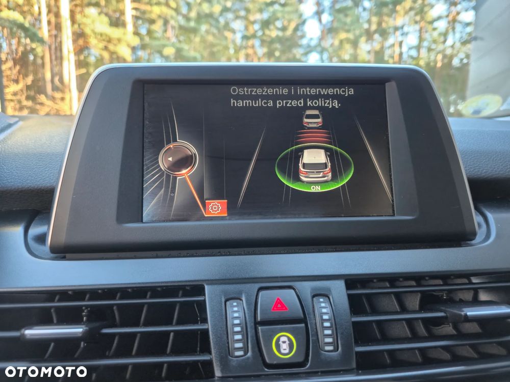 BMW Seria 2 218d Sport-Aut Luxury Line - 26