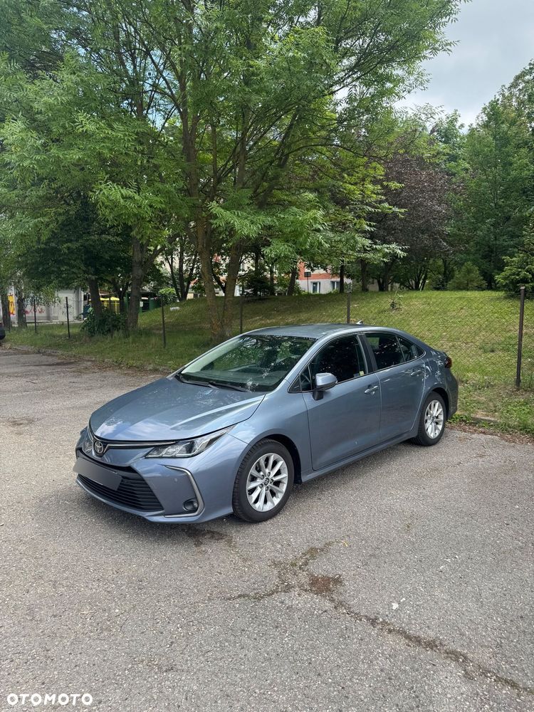 Toyota Corolla - 1