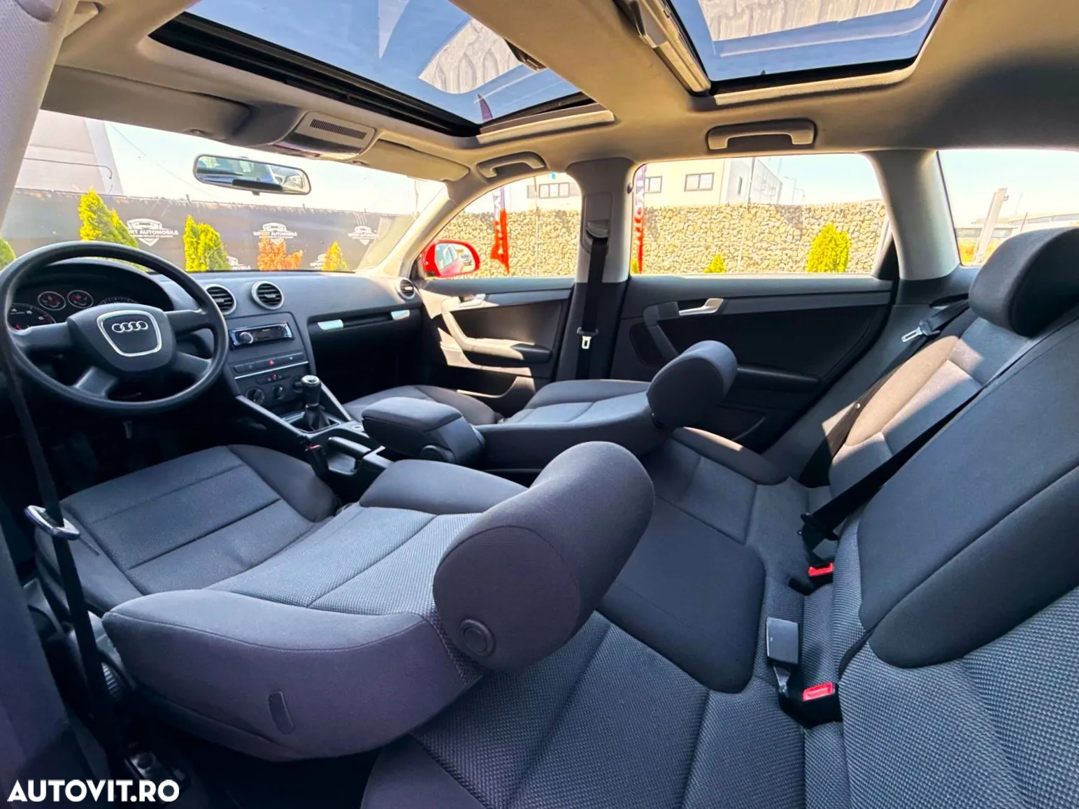 Audi A3 Sportback 1.6 Ambiente - 22