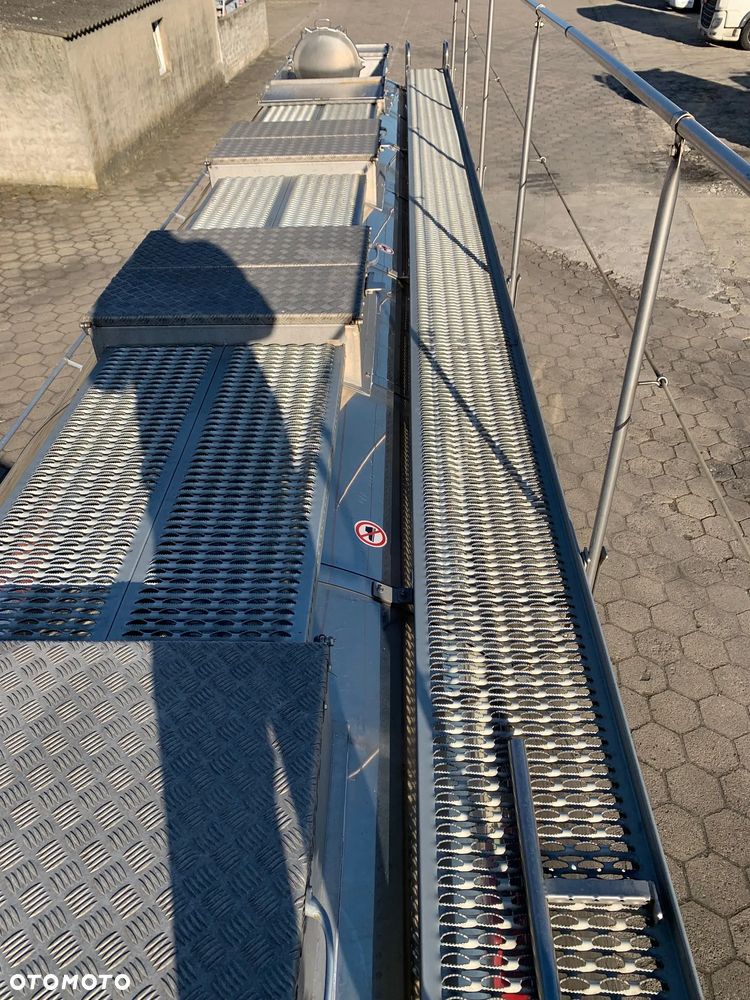 Van Hool 3-AXLE SEMI-TAILER - 11