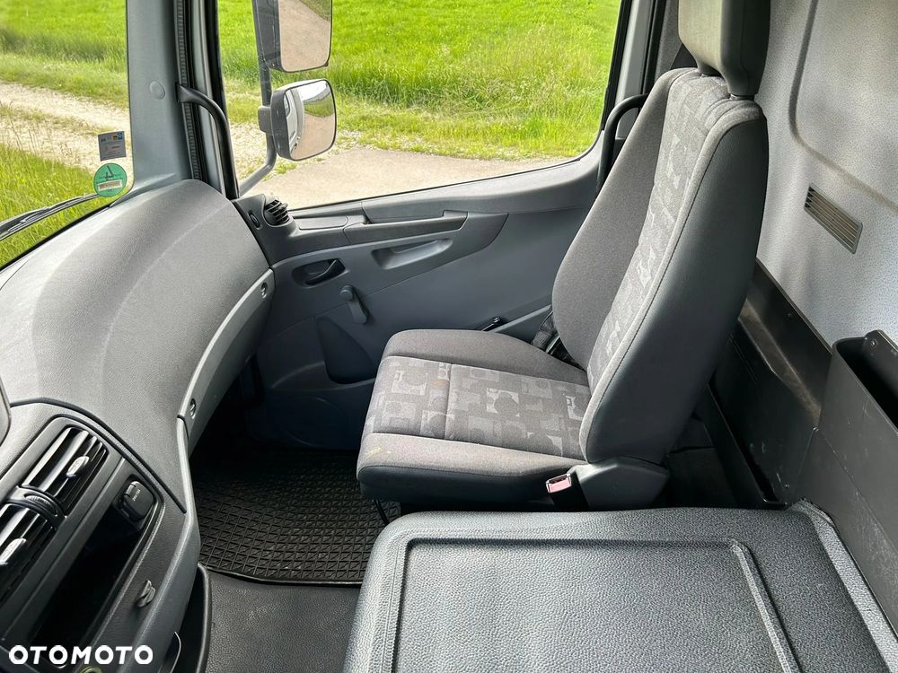 Mercedes-Benz Atego - 12