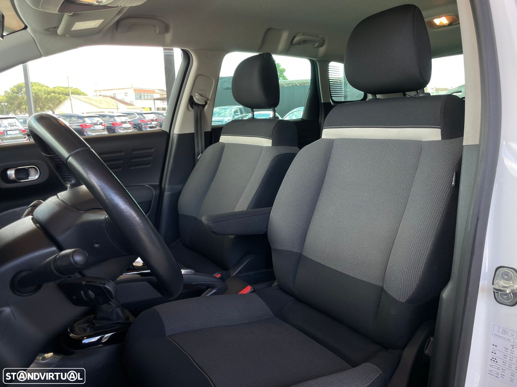 Citroën C3 Aircross 1.2 PureTech Feel - 12