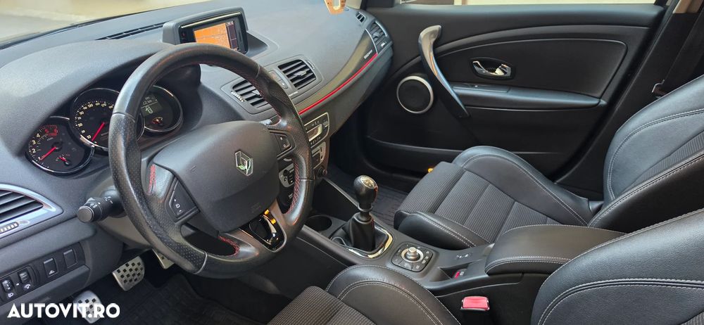 Renault Megane dCi 165 FAP GTline - 6