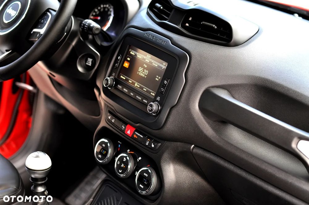 Jeep Renegade 1.4 MultiAir Limited FWD S&S - 30