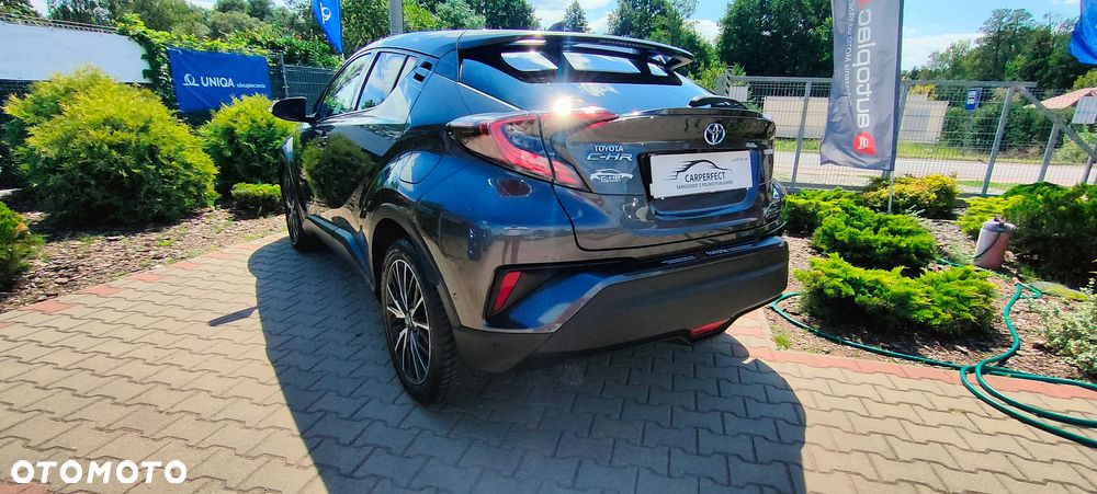 Toyota C-HR - 7