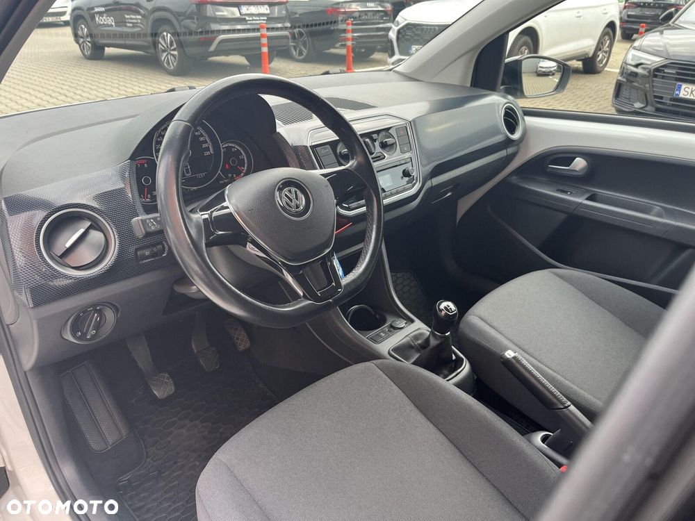 Volkswagen up! 1.0 move - 9