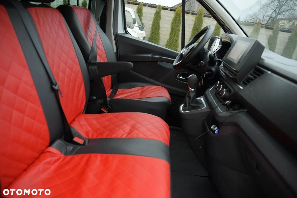 Renault Trafic - 19