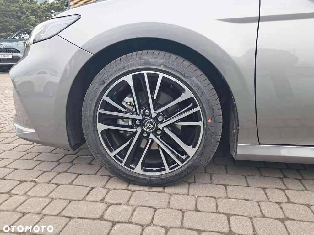Toyota Camry 2.5 Hybrid Executive CVT - 9