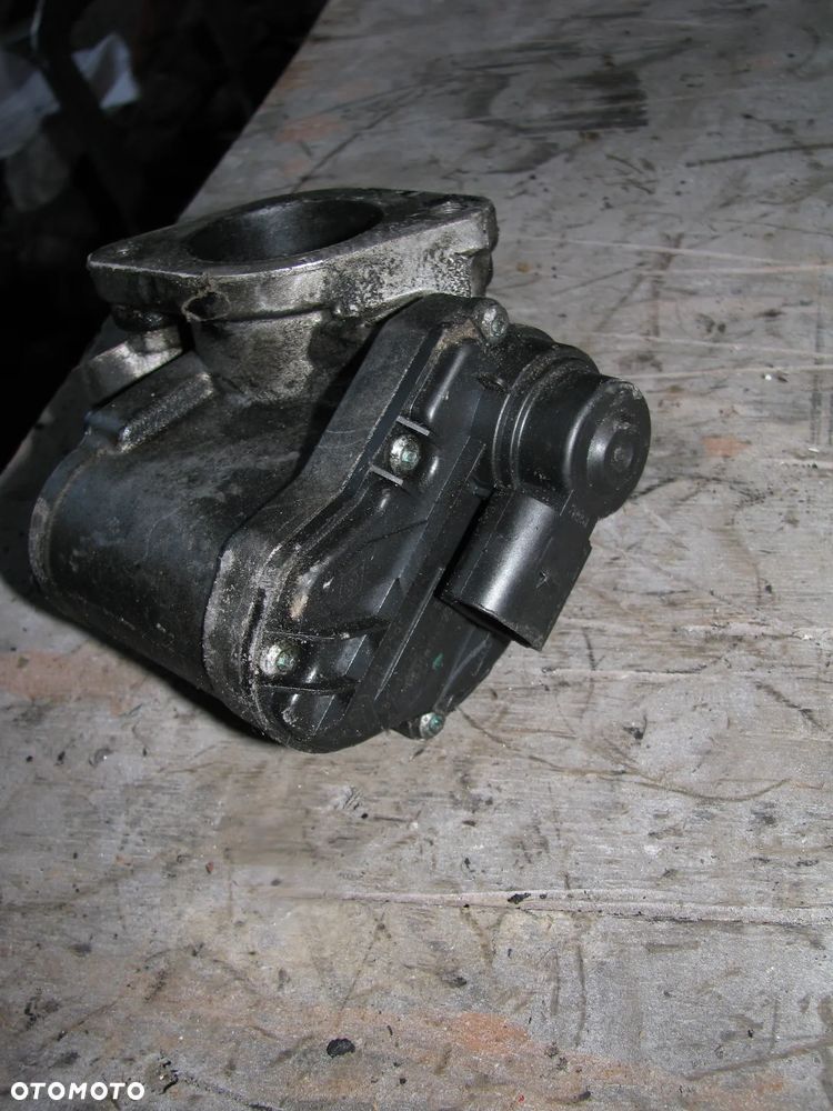 Zawór EGR Renault Laguna II Megane II Scenic II 1.9DCI A2C53025930 - 2