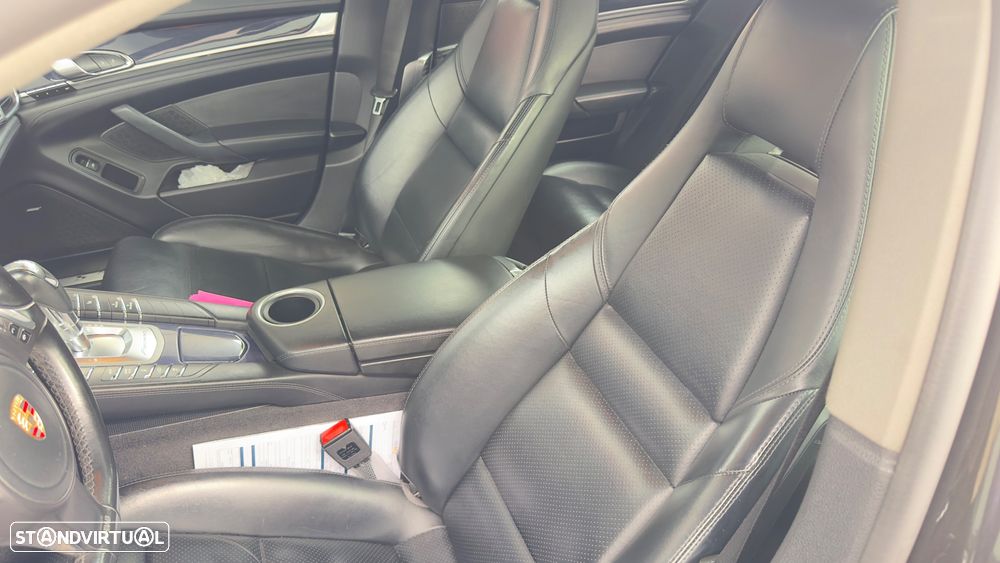 Porsche Panamera - 29