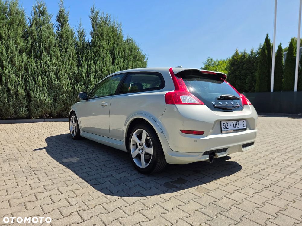 Volvo C30 D2 DRIVe R-Design - 15