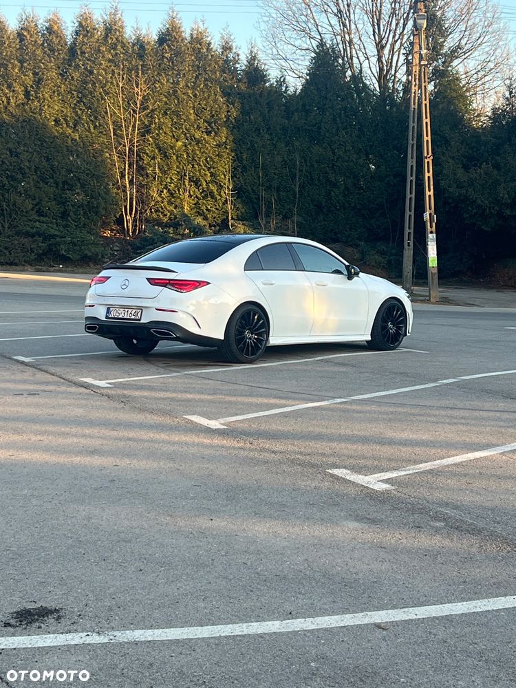 Mercedes-Benz CLA 180 7G-DCT AMG Line - 12