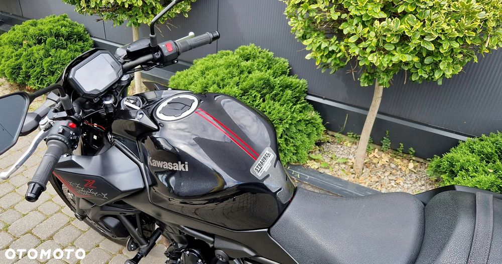 Kawasaki Z 650 - 33