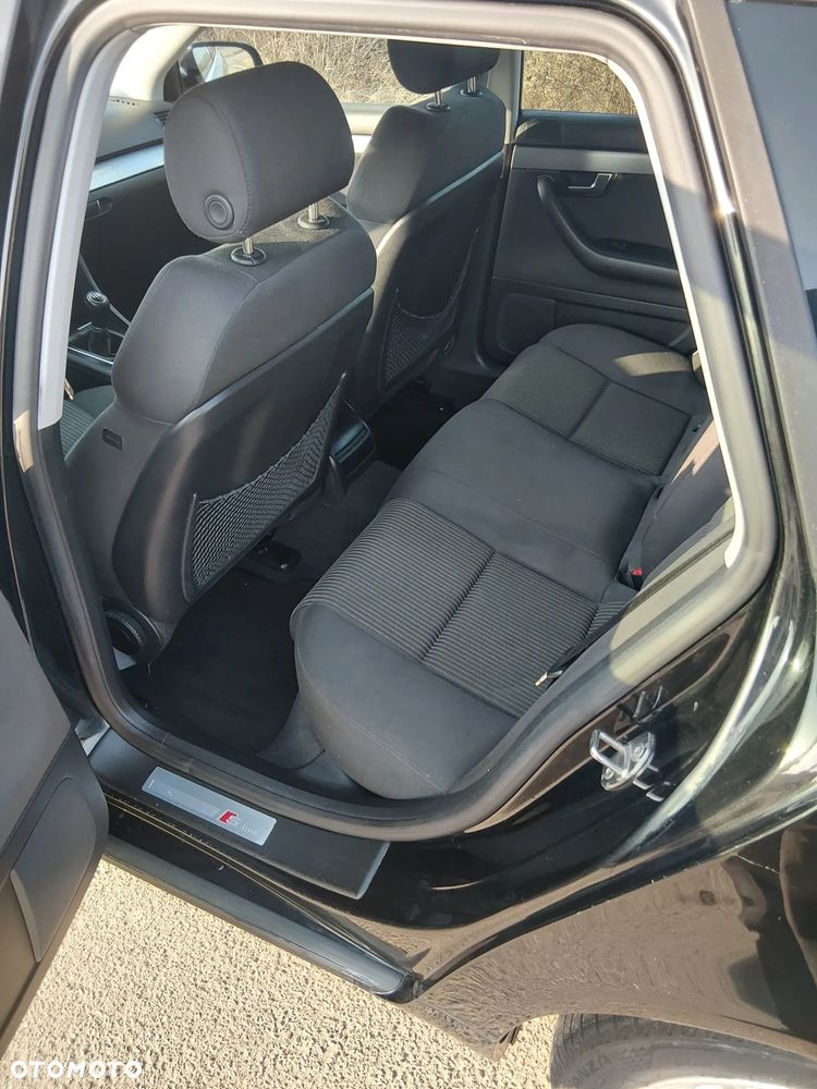 Audi A4 Avant 2.0T FSI - 8