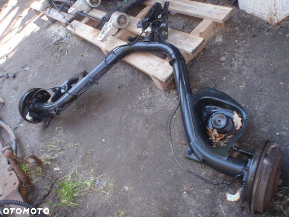 belka zawieszenie piasta czop bęben bębny ośka przyczepka przyczepa  fiat panda I 45 marbella tył tylne 4x98 posiadam wszystkie części do tego modelu - 1