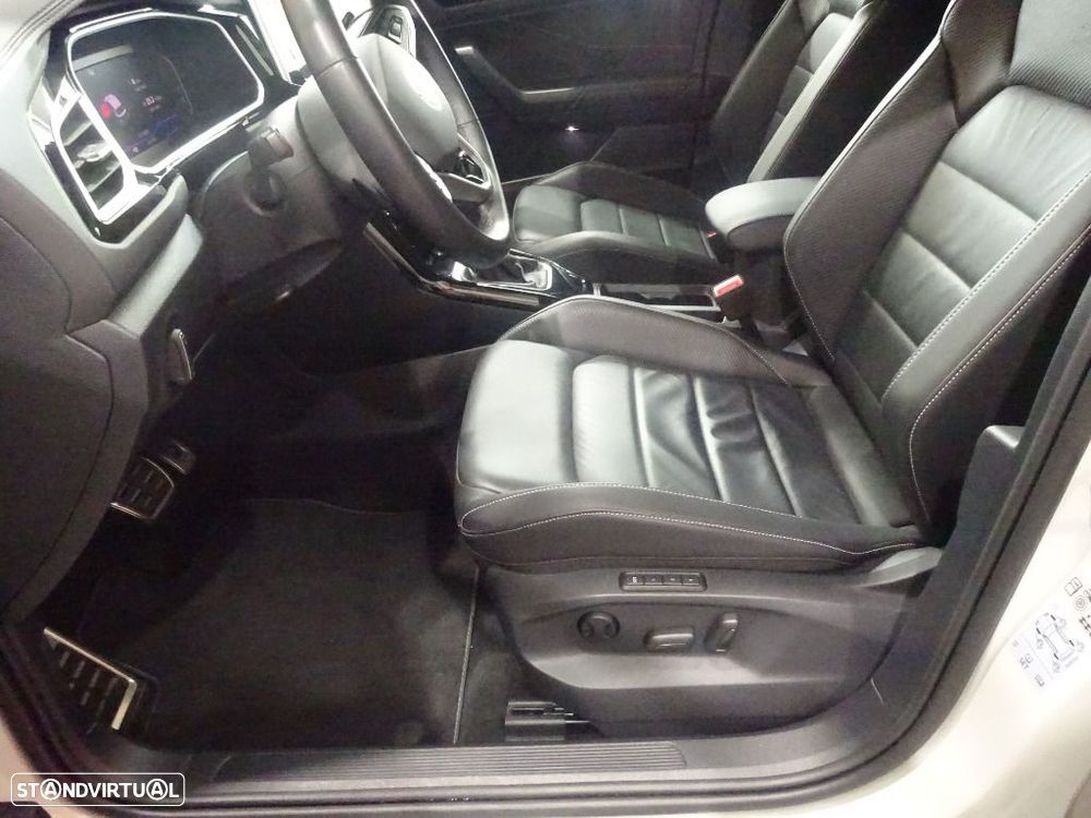 VW T-Roc 1.5 TSI R-Line DSG - 11