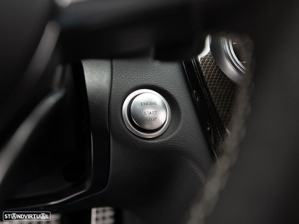 Mercedes-Benz C 63 AMG S - 33