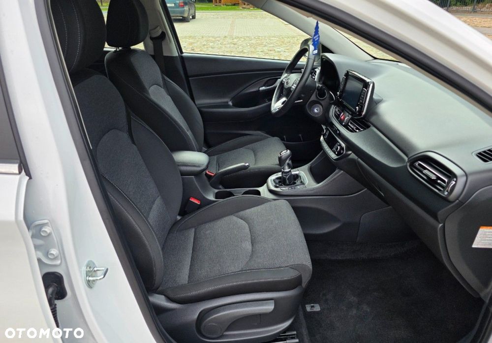Hyundai i30 - 21