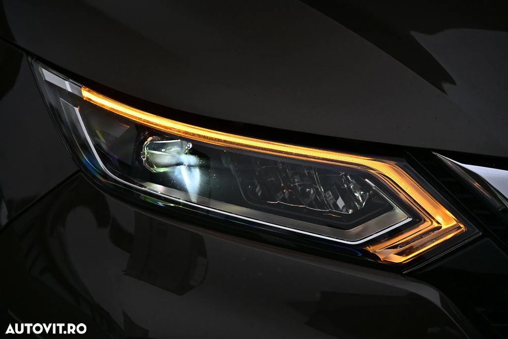 Nissan Qashqai 1.6 DCI TEKNA+ - 26