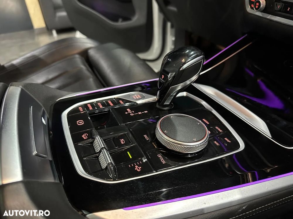 BMW X5 xDrive30d - 13