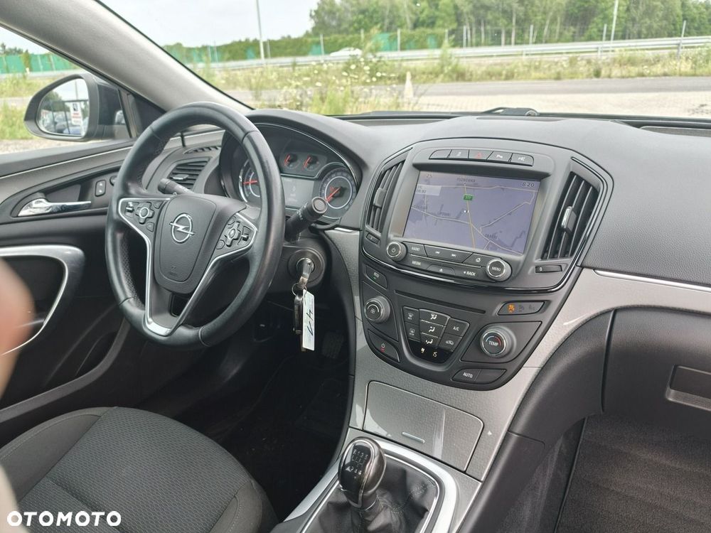Opel Insignia - 29