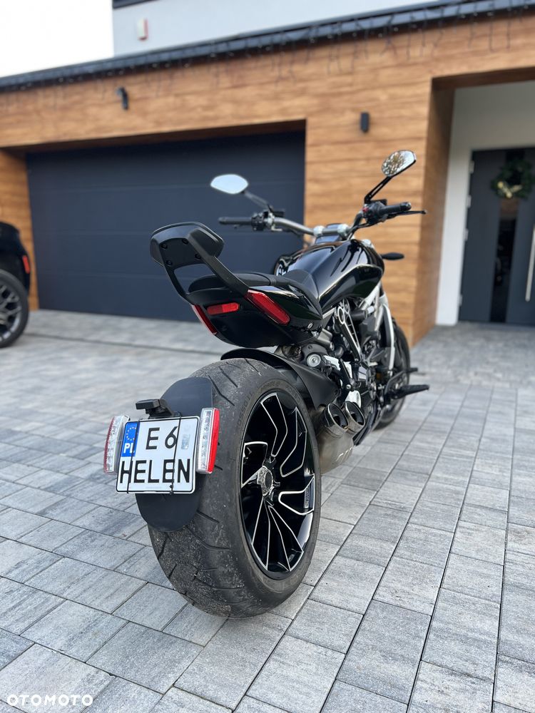 Ducati Diavel - 10