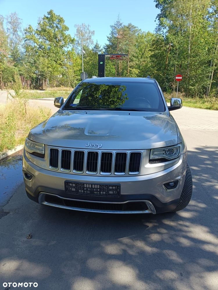 Jeep Cherokee - 3