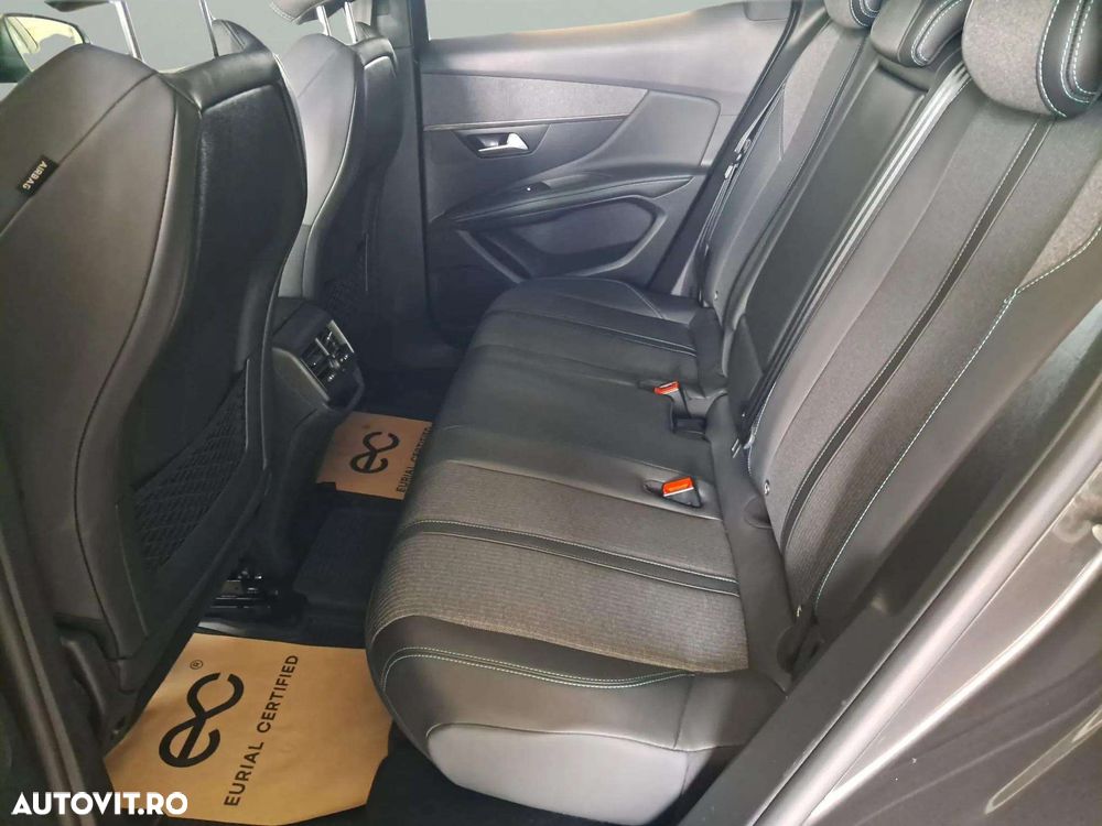 Peugeot 3008 1.2 PureTech S&S EAT8 Allure - 9