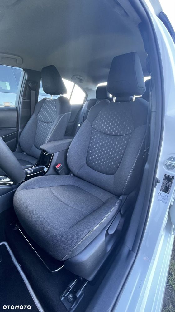 Toyota Corolla 1.8 Hybrid Comfort - 9