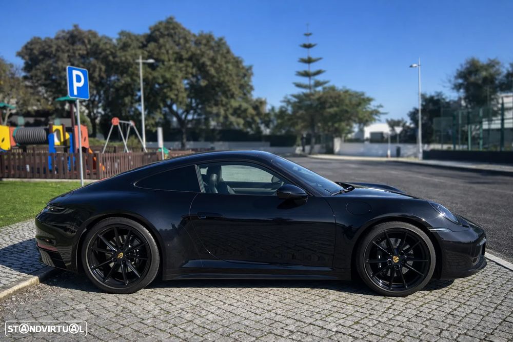Porsche 911 (992) Carrera 4S PDK - 7