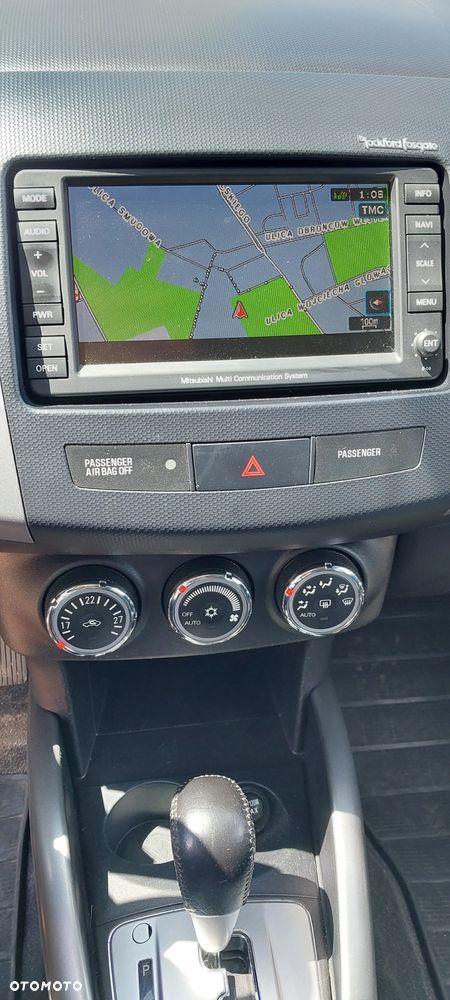Mitsubishi Outlander 2.4 4WD CVT Intense - 9