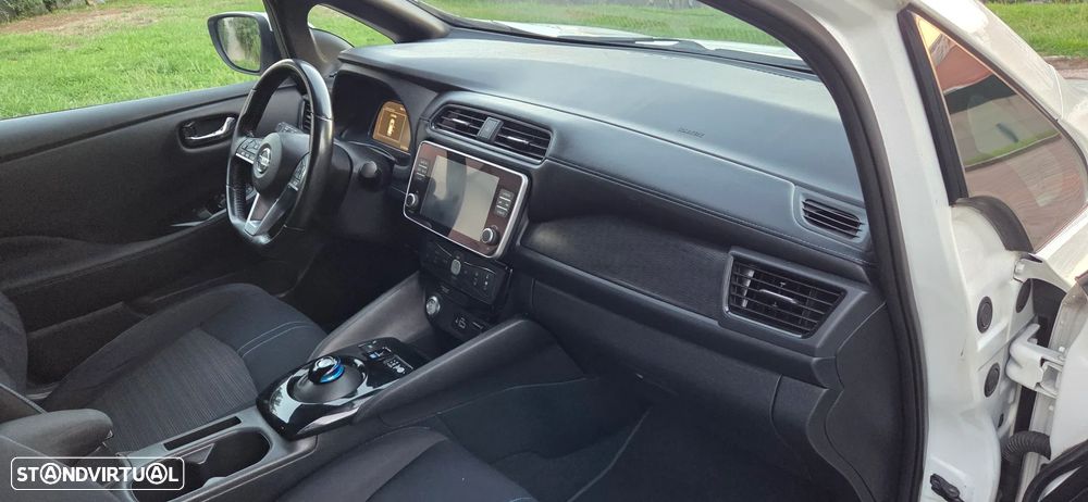 Nissan Leaf N-Connecta - 17