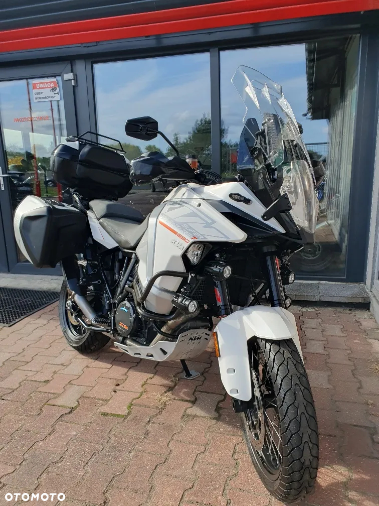 KTM Adventure - 28