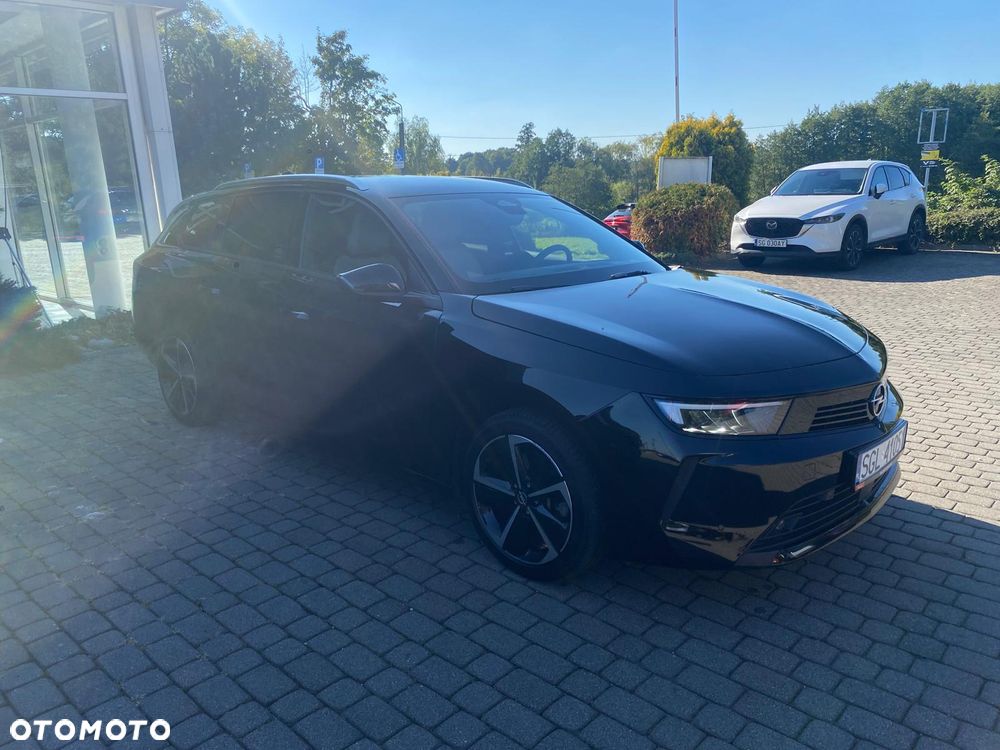 Opel Astra 1.5 D Automatik Elegance - 2