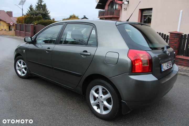 Toyota Corolla 1.4 VVT-i Terra Polaris - 16