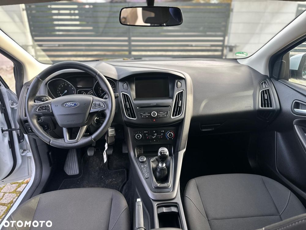 Ford Focus 1.0 EcoBoost Active - 12