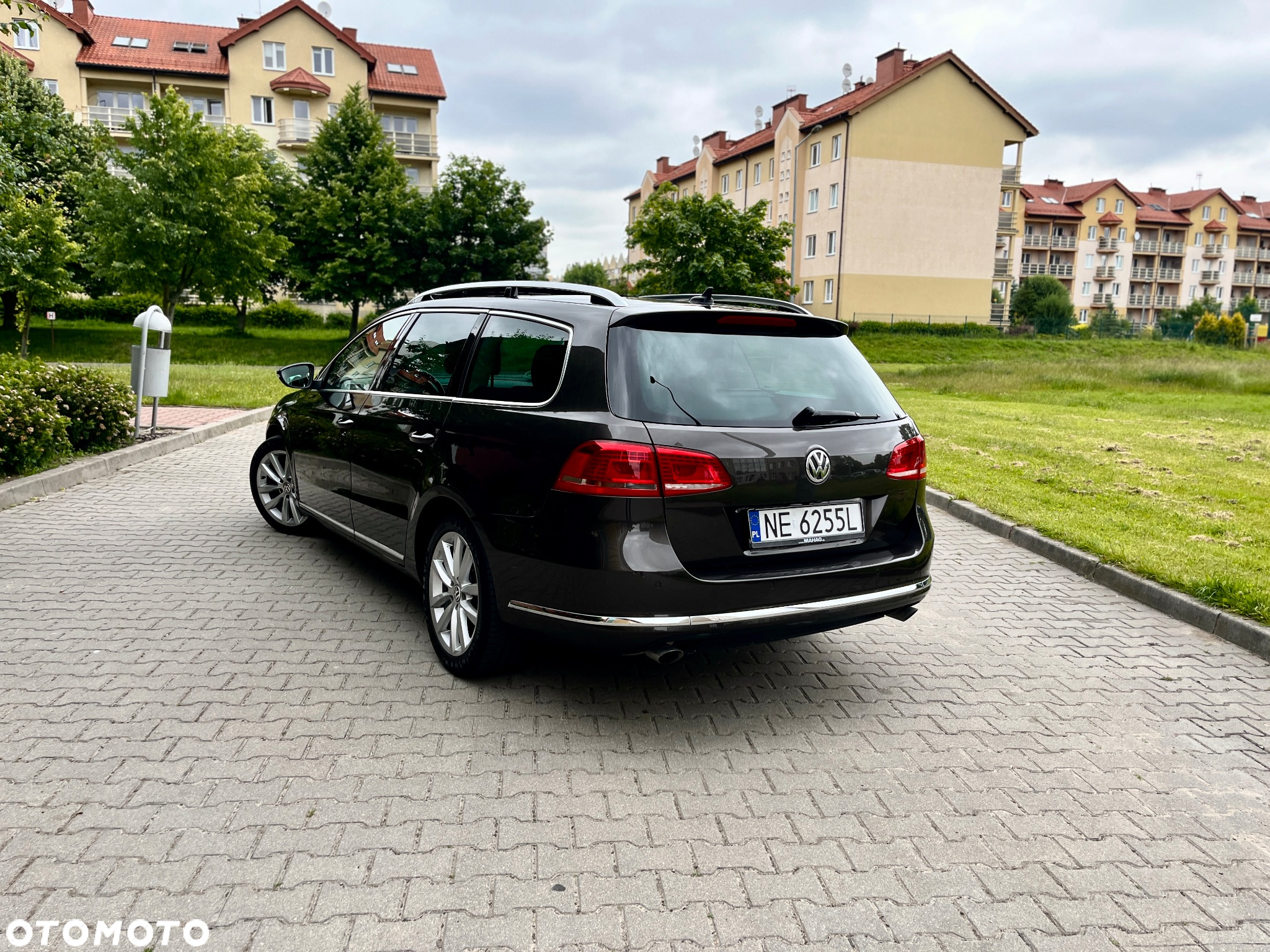 Volkswagen Passat Variant 2.0 TDI 4Motion DSG BlueMotion Tech Exclusive - 11