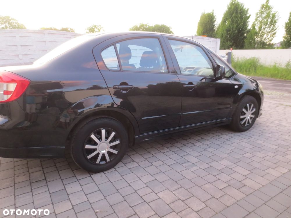 Suzuki SX4 - 29